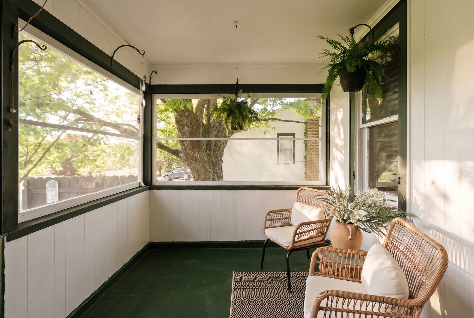 262–270 Patterson Lane, Saugerties — editorial frame