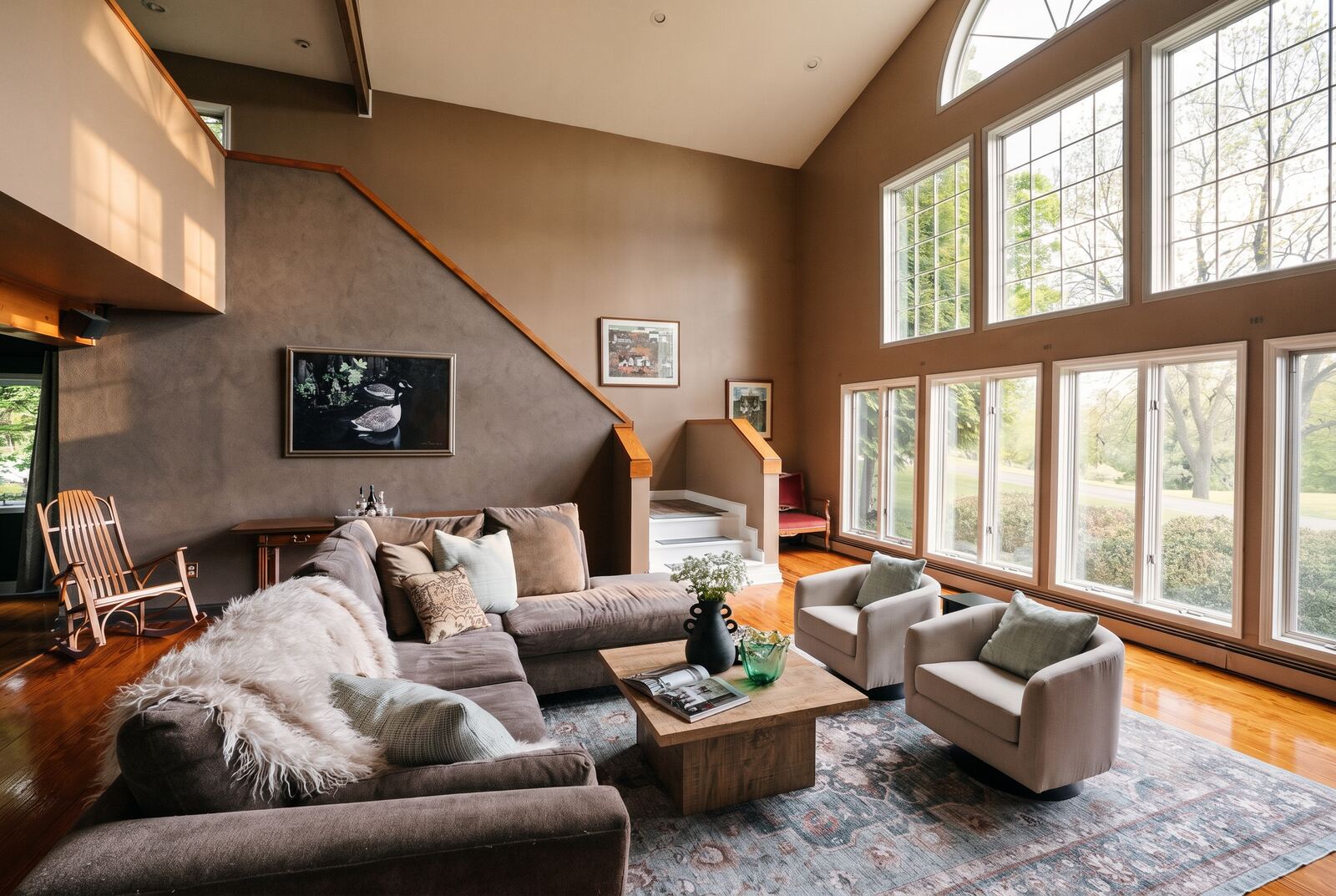 262–270 Patterson Lane, Saugerties — editorial frame