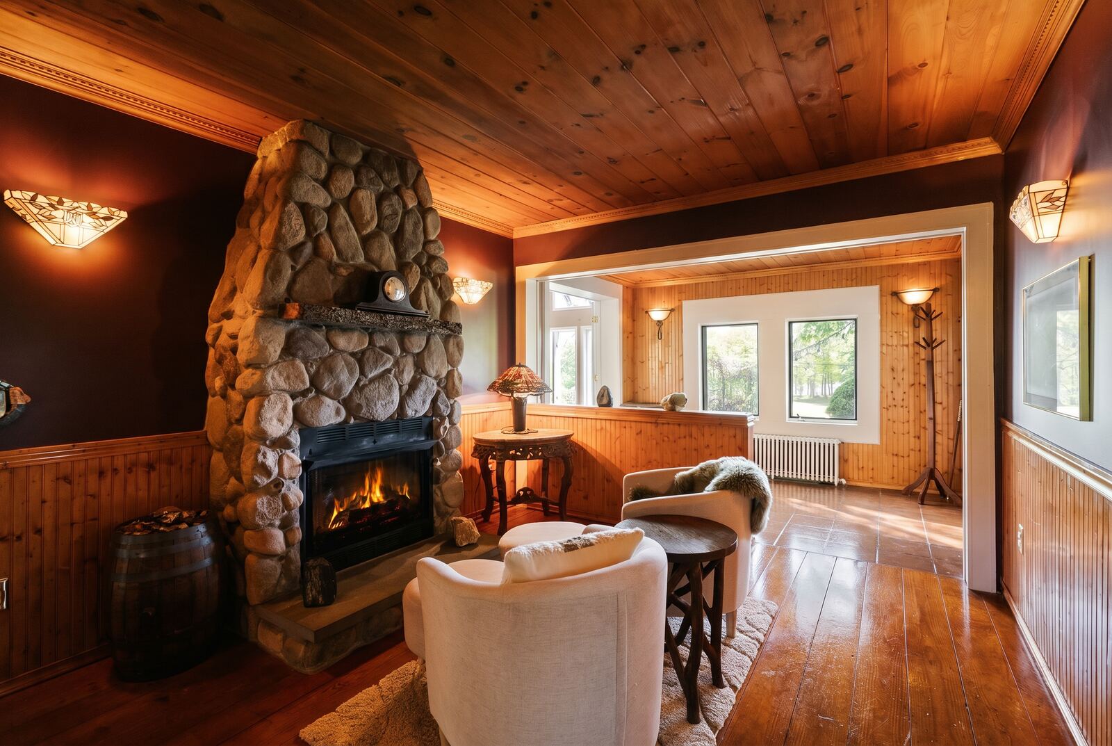 262–270 Patterson Lane, Saugerties — editorial frame